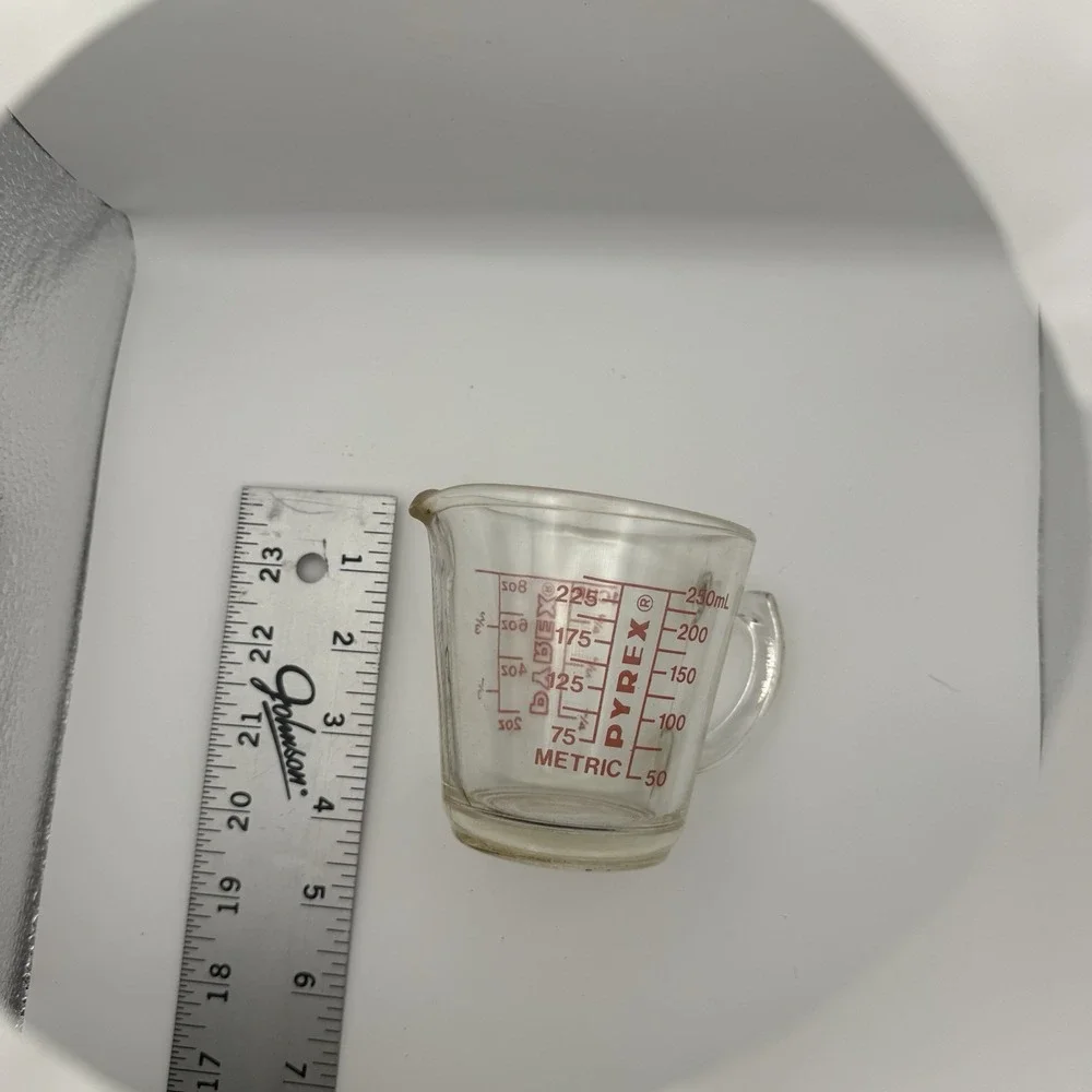 Vintage PYREX 508 1 Cup Red Lettering Glass Measuring Cup 8 oz Made in USA